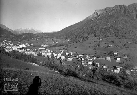 Panorama con monti