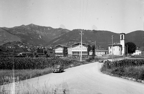 Sorisole, santuario e palazzine