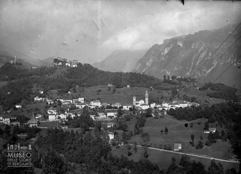 Panorama di Sottochiesa e Pizzino [2]
