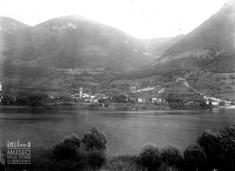 Panorama del Lago di Endine e Monasterolo