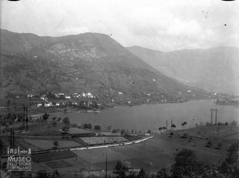 Panorama del lago di Endine