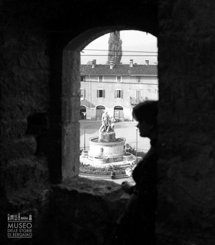 Piazza Cavour vista dalla Torre Suardi