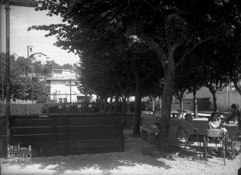 Giardino con campo di bocce