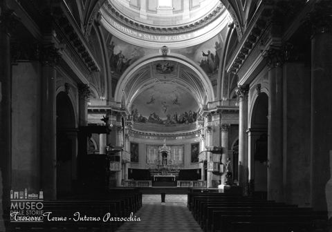 Interno parrocchiale: matrice per cartolina