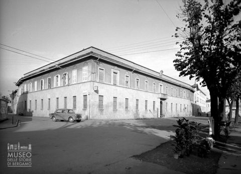 Collegio degli Angeli e strada