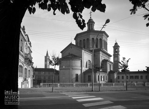 Santuario della Madonna delle Lacrime