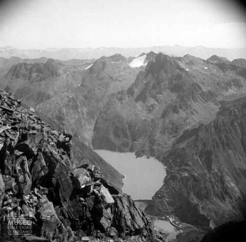 Veduta del lago del Barbellino