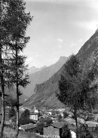 Frazione di Bondione e centrale idroelettrica