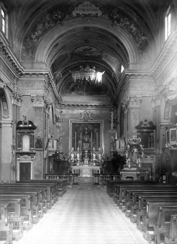 Navata e altare della Chiesa di San Filastro