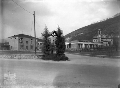 Crocifisso, scuola e chiesa
